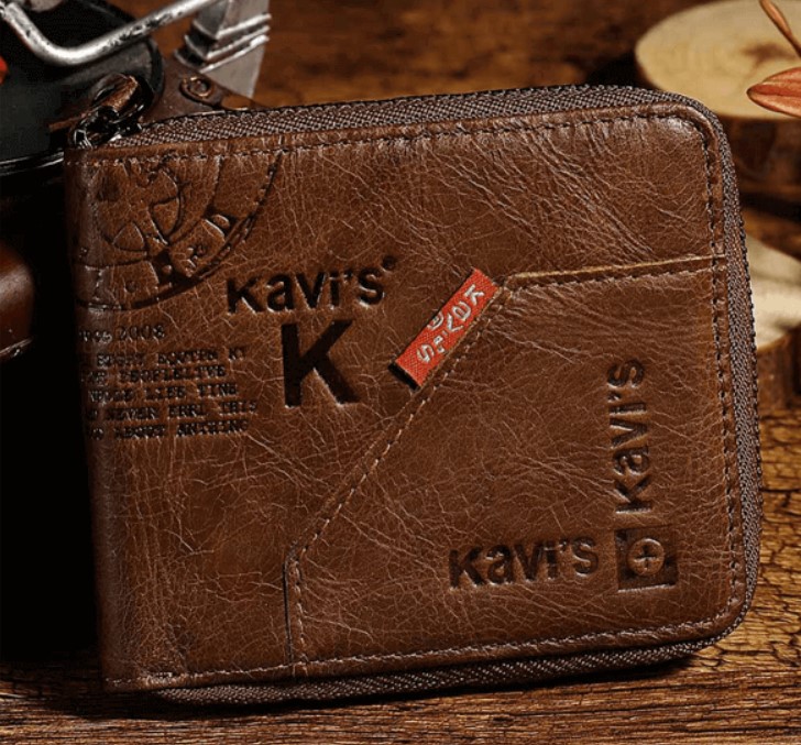 Ali naj moški nosi denarnico v žepu ali torbici?