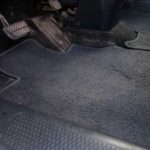 Prednosti in slabosti tekstilnih preprog za avto tekstilne preproge za avto